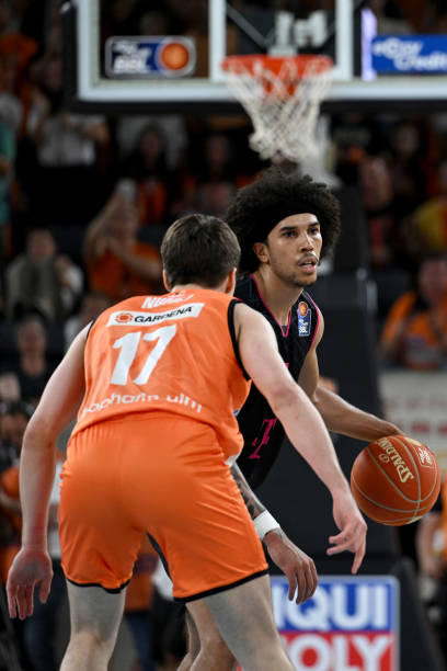 陷入低迷 陷入低迷