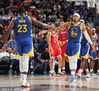 铺平了道路 铺平了道路