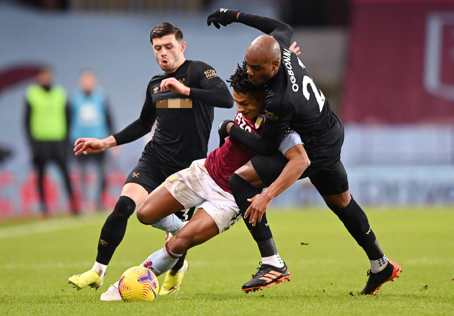 与上海海港 与上海海港