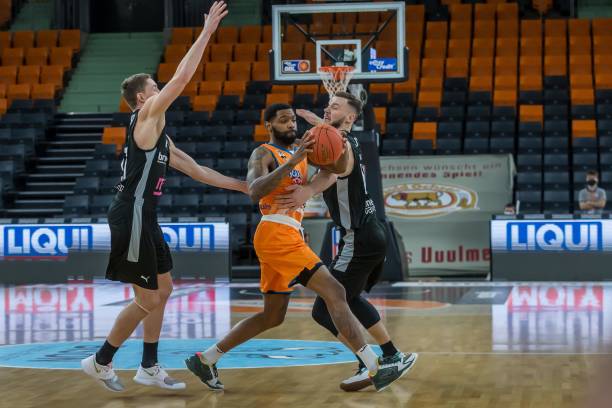 东契奇与詹 东契奇与詹