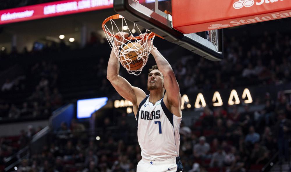 目前正向东 目前正向东